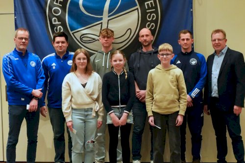 Sportlerinnen und Sportler aus den Abteilungen