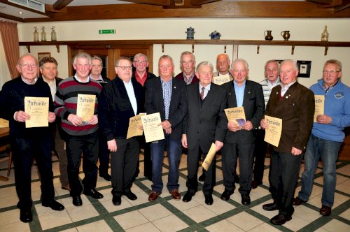 Mindestens 50 Jahre Blau Weiß Lünne